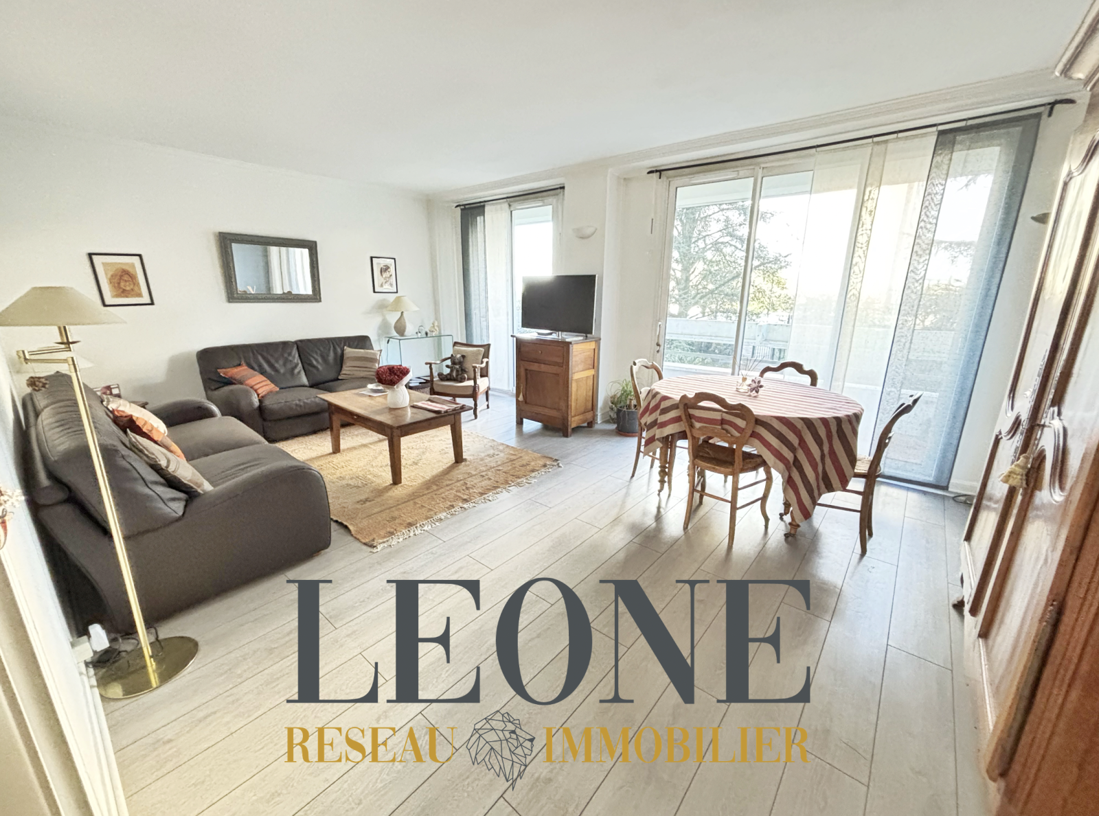 Image_1, Appartement, Bron, ref :NC1201