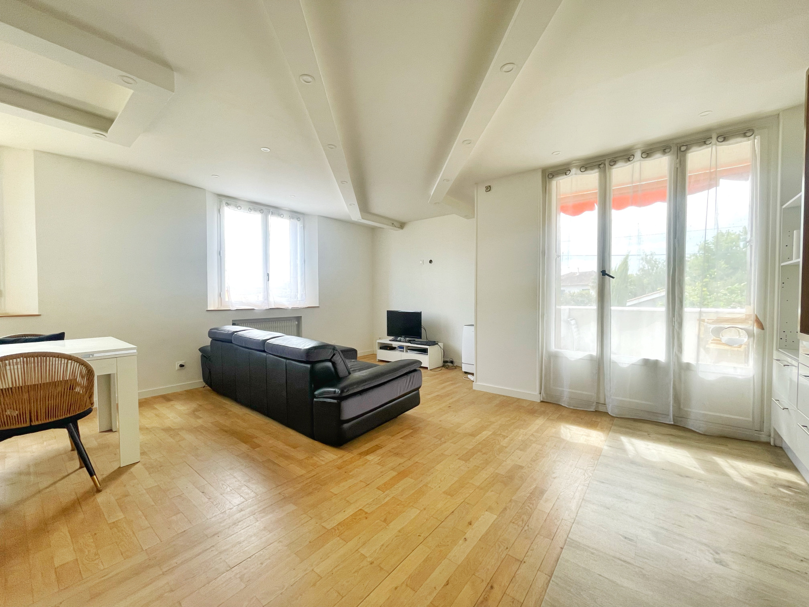 Image_13, Appartement, Saint-Genis-Laval, ref :LC882