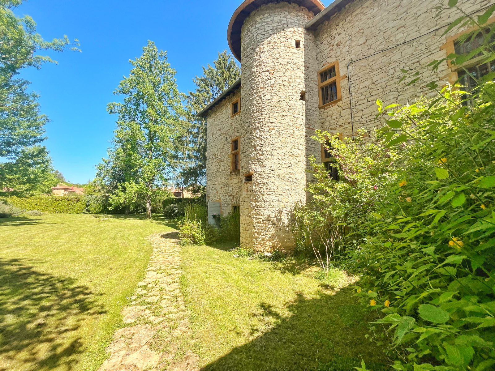 Image_21, Propriete, Morancé, ref :JP1549