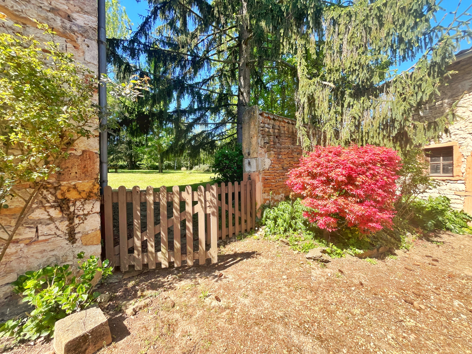 Image_29, Propriete, Morancé, ref :JP1549