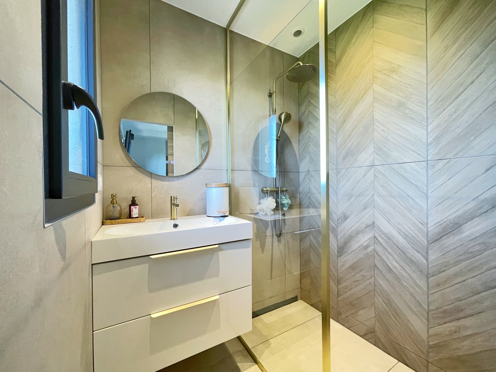 Image_18, Maison, Échalas, ref :LC1341