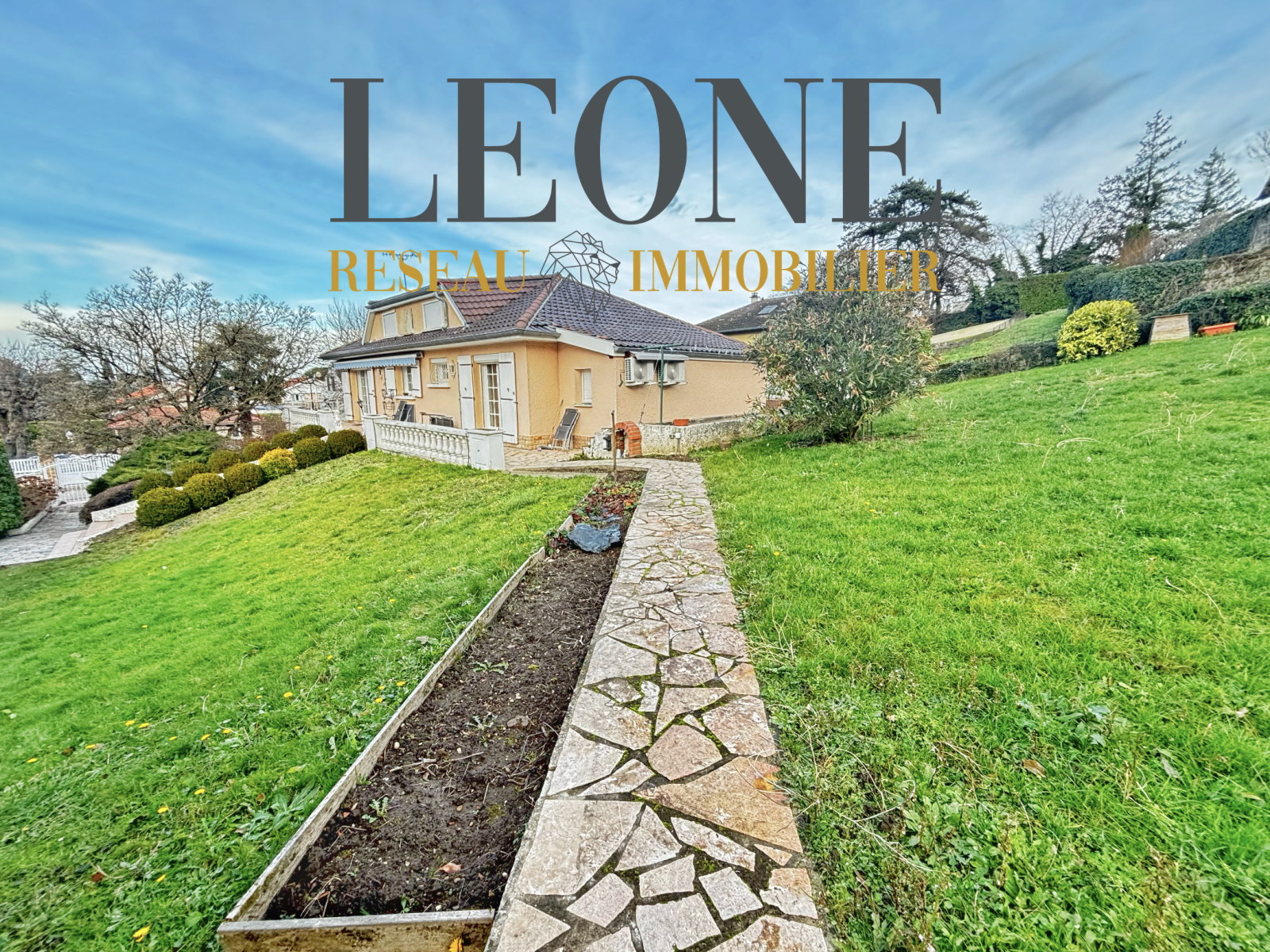 Image_1, Maison, Saint-Bonnet-de-Mure, ref :NC1455