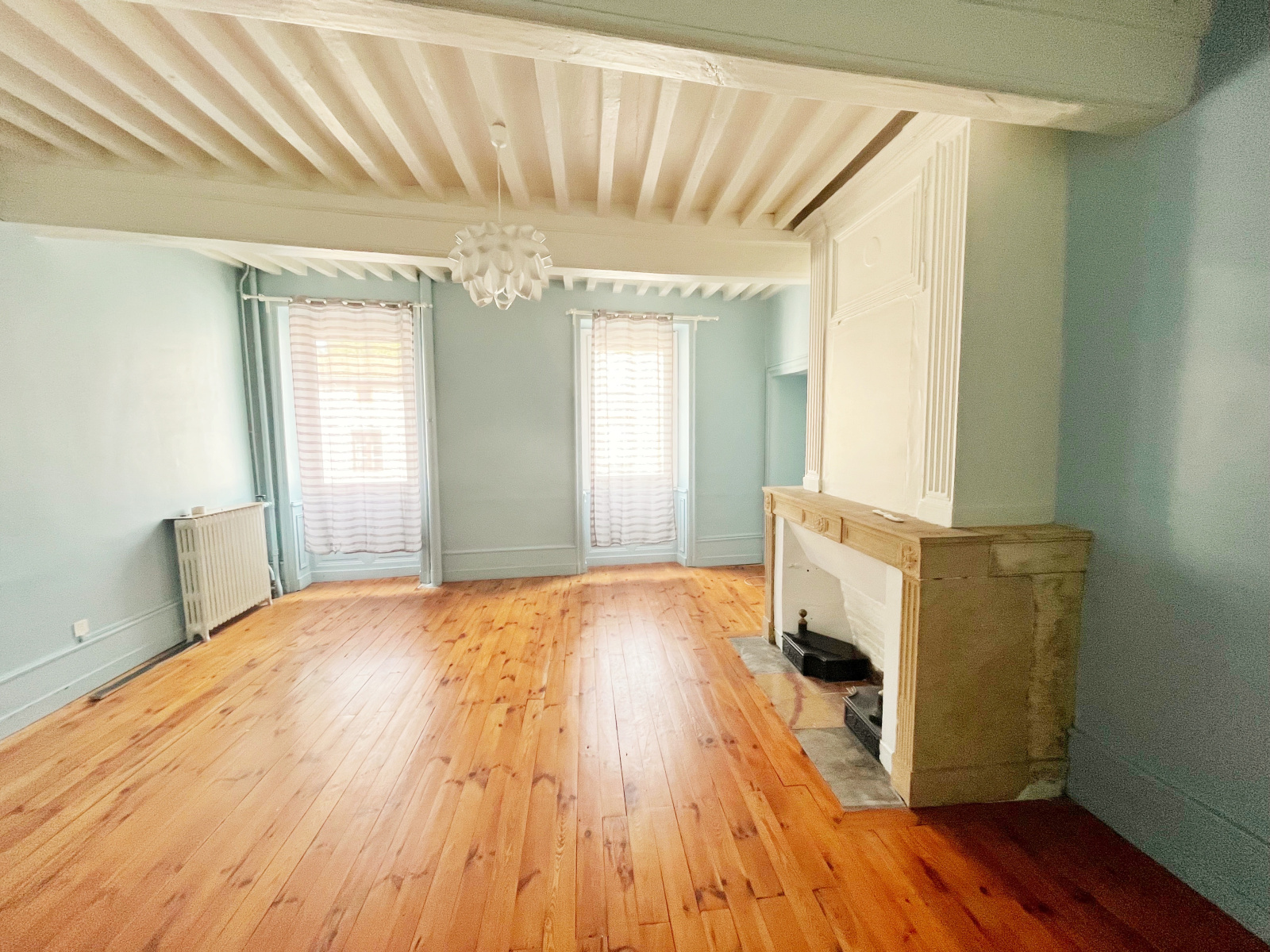 Image_8, Maison, Saint-Symphorien-de-Lay, ref :JP813