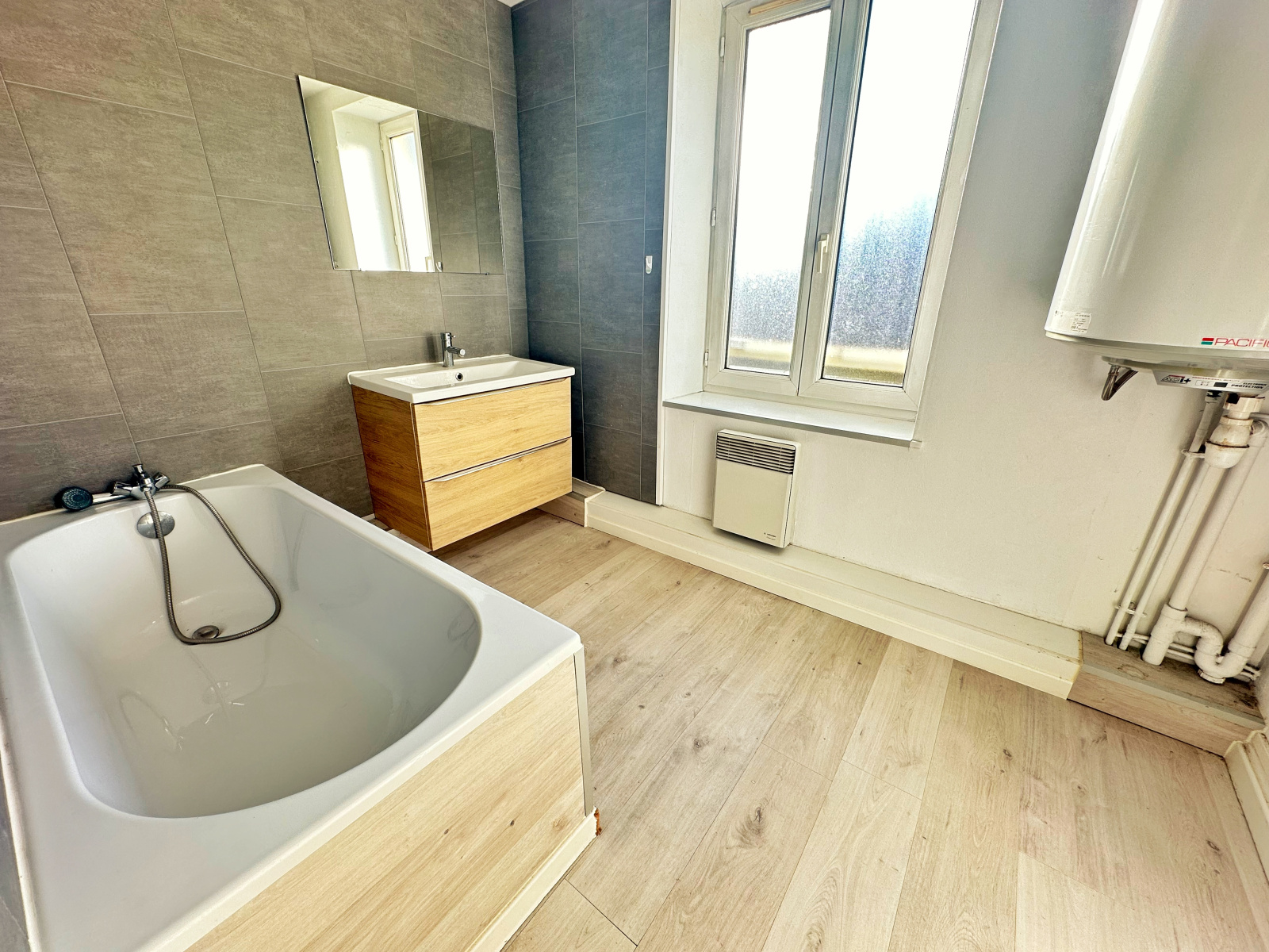 Image_2, Appartement, Saint-Georges-de-Reneins, ref :JC1440