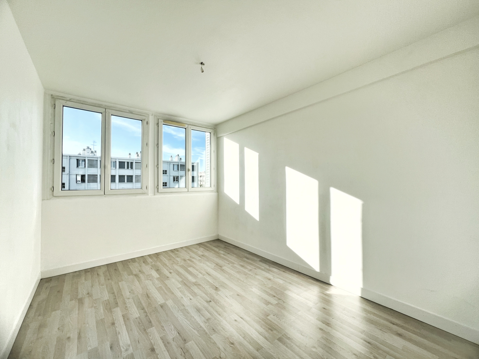 Image_4, Appartement, Saint-Priest, ref :AP1386