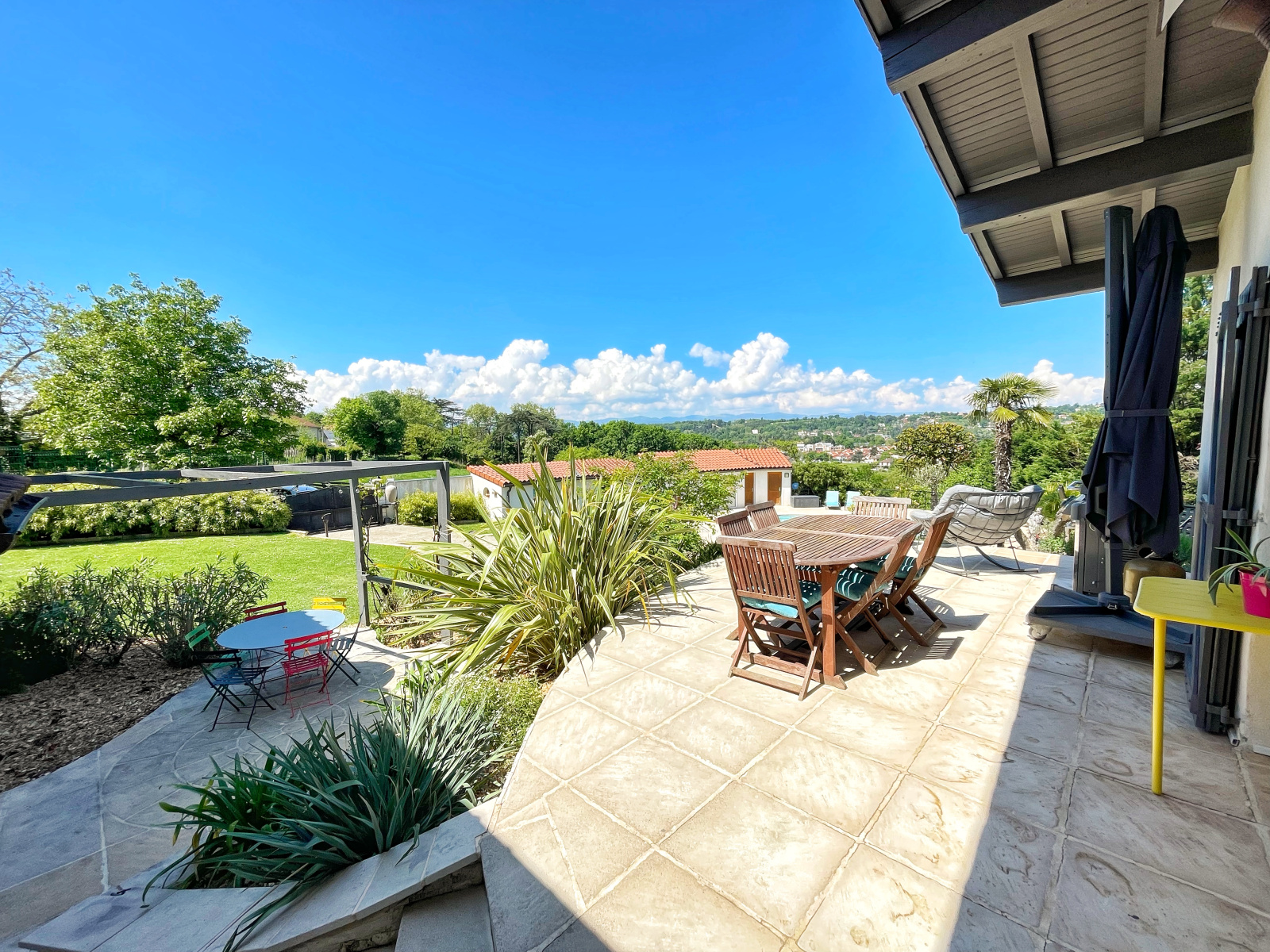 Image_10, Maison, Saint-Genis-Laval, ref :LC1273