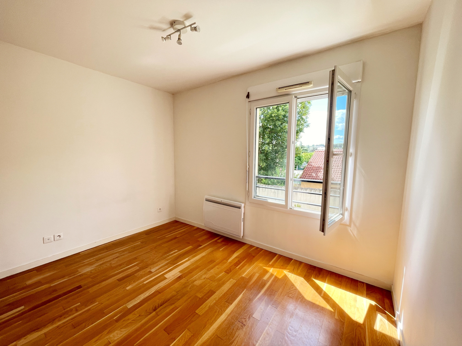 Image_8, Appartement, Saint-Genis-Laval, ref :LC1606
