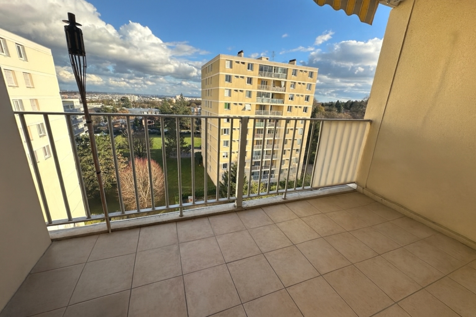 Image_2, Appartement, Oullins-Pierre-Bénite, ref :DH 1405