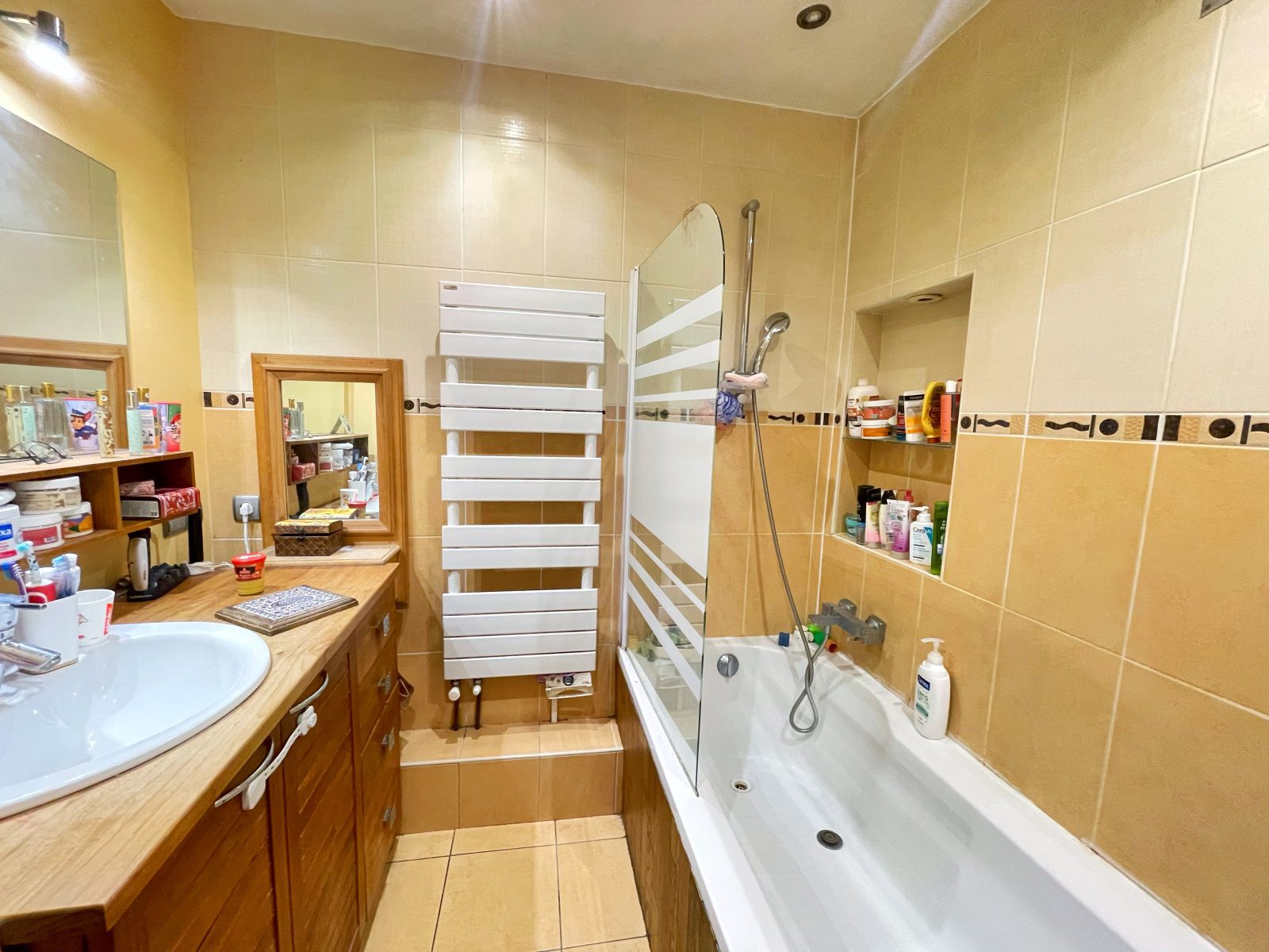 Image_11, Appartement, Oullins-Pierre-Bénite, ref :LC1326