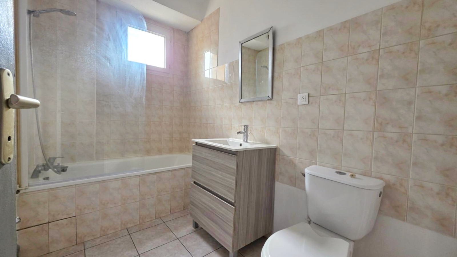 Image_5, Appartement, Feyzin, ref :1488