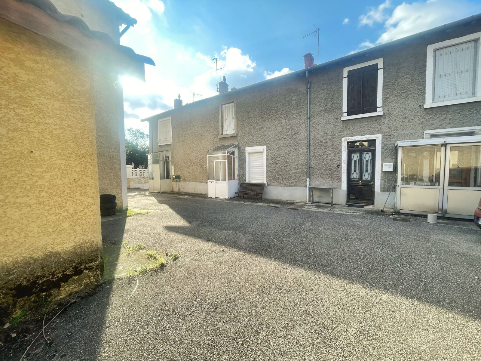 Image_2, Maison, Vénissieux, ref :kp1354