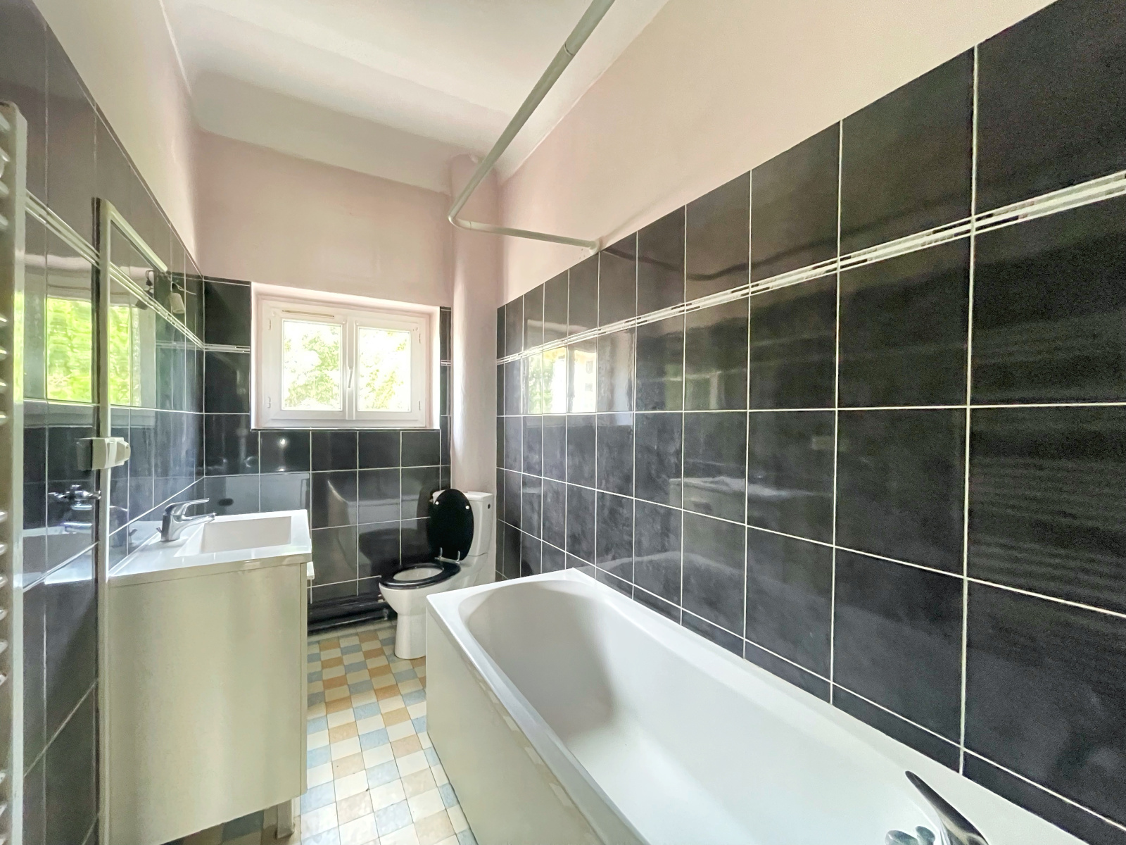 Image_9, Appartement, Givors, ref :LC1432